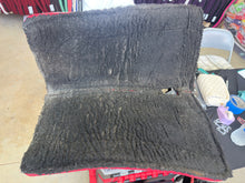 Load image into Gallery viewer, USED SADDLE PADS