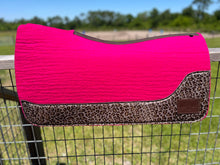 Load image into Gallery viewer, FUSHIA SADDLE PADS