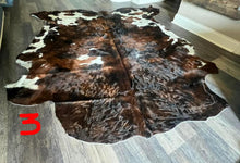 Load image into Gallery viewer, COWHIDES