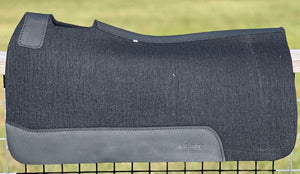 EXTRA THIN SADDLE PADS