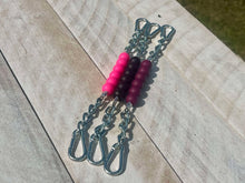 Load image into Gallery viewer, SILICONE BEADED CURB CHAINS