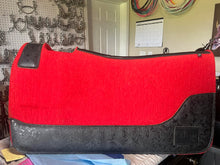 Load image into Gallery viewer, USED SADDLE PADS