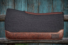 Load image into Gallery viewer, BLACK SADDLE PADS - OLD STOCK