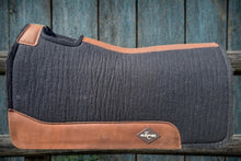 Load image into Gallery viewer, BLACK SADDLE PADS - NEW STOCK - PLAIN LEATHER
