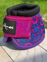 Load image into Gallery viewer, GLITTER BELL BOOTS - PATTERNS