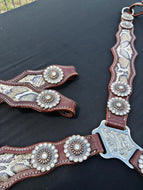 FARM CHIC CLASSIC TACK SETS