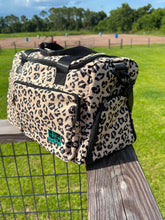 Load image into Gallery viewer, DUFFLE BAGS