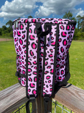 Load image into Gallery viewer, BACK PACK COOLERS AND LUNCH BOXES